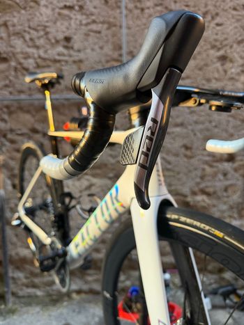 Used Factor OSTRO VAM - SRAM Red w/ Power Meter 2025 2025 Road & Gravel, White — image 6 of 8