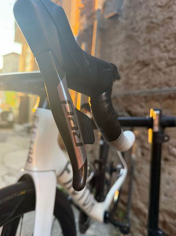 Used Factor OSTRO VAM - SRAM Red w/ Power Meter 2025 2025 Road & Gravel, White — image 5 of 8