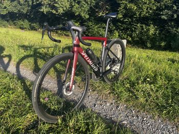 Used Specialized Tarmac SL7 Expert 2022 2022 Road & Gravel, Red — image 2 of 6