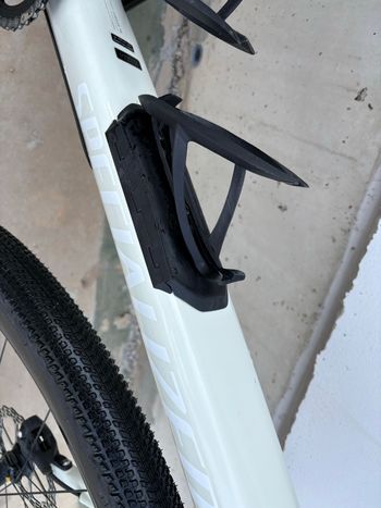 Used Specialized Diverge Comp Carbon - SRAM Apex eTAP AXS 2025 2025 Road & Gravel — image 8 of 8