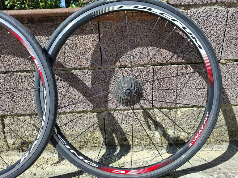 Used Cannondale Supersix Evo 2018 2018 Road & Gravel, Green — image 5 of 7