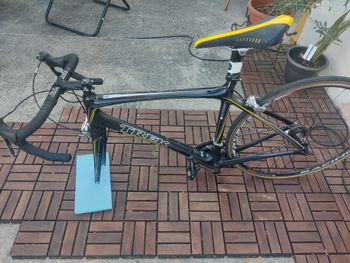 Used Trek Madone Shimano Ultegra 2009 Road & Gravel, Schwarz — image 2 of 8