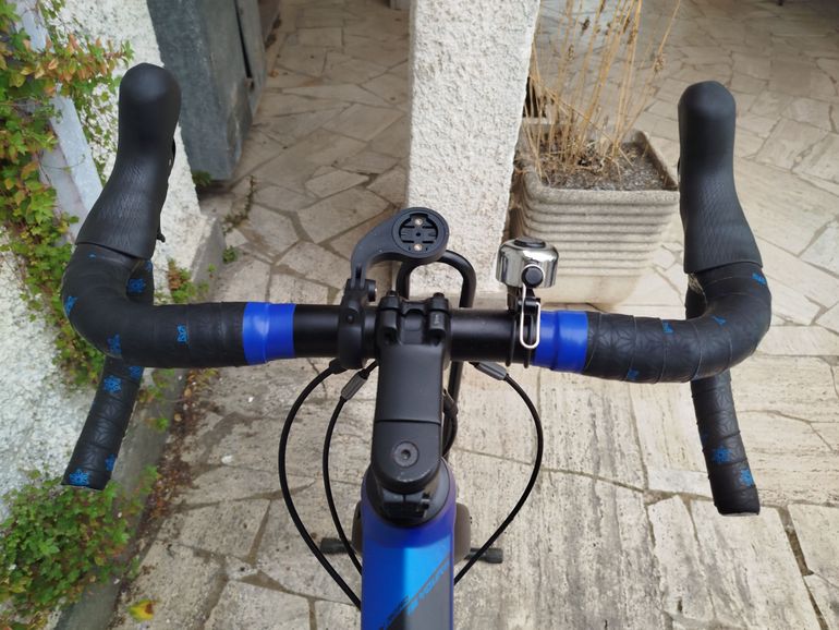 Used Merida SILEX 400 2023 2023 Road & Gravel, Blu — image 3 of 9