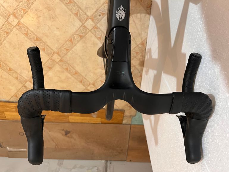 Used Bianchi Oltre PRO Ultegra Di2 2023 2023 Road & Gravel, Black — image 9 of 12