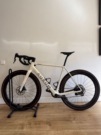 Used Aurum Aurum Custom SRAM Force eTap AXS 2025 Road & Gravel — image 2 of 6
