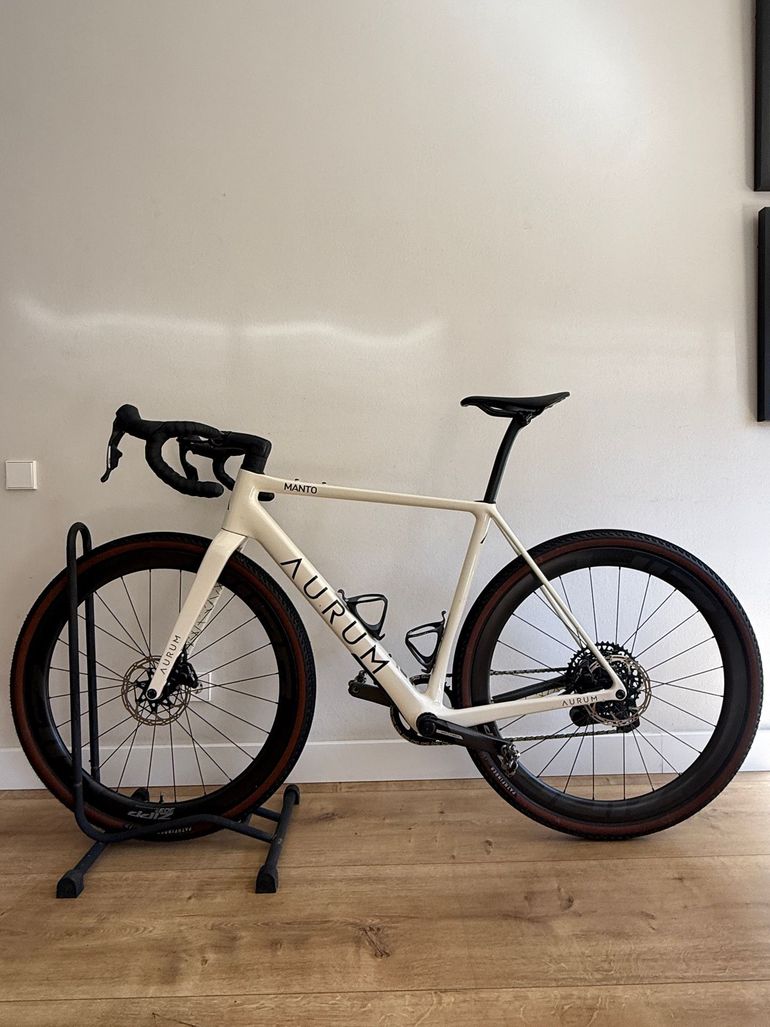 Used Aurum Aurum Custom SRAM Force eTap AXS 2025 Road & Gravel — image 2 of 6