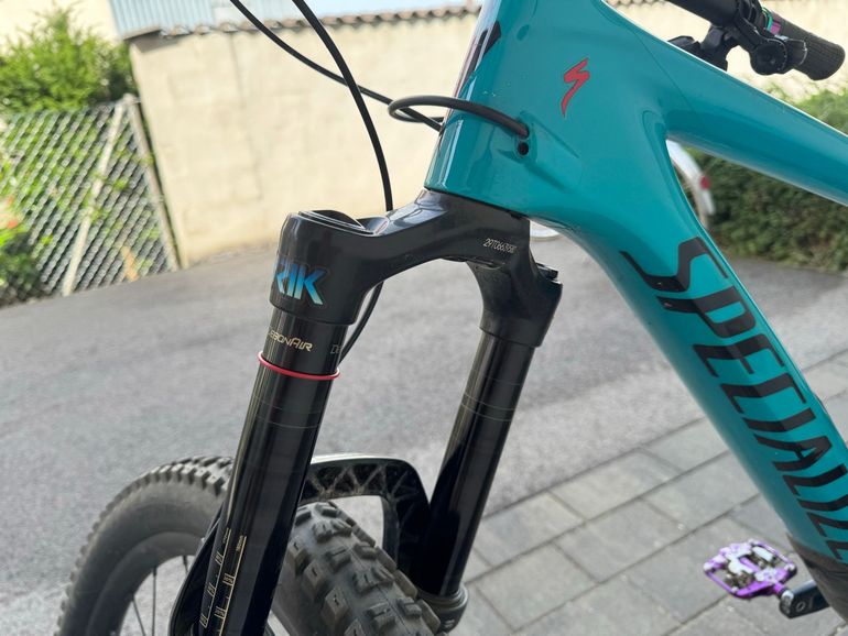 Used Specialized Enduro Comp 2020 2020 Mountainbike, Blue, 29 — image 9 of 13