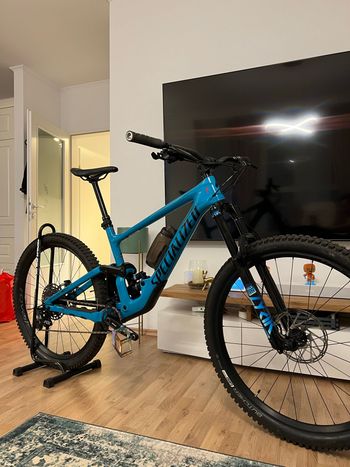 Used Specialized Enduro Comp 2020 2020 Mountainbike, Blue, 29 — image 2 of 13
