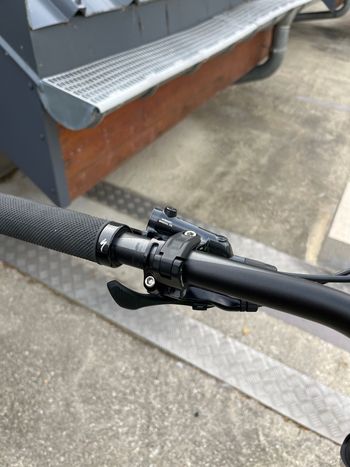 Used Specialized Enduro Comp 29/6Fattie 2017 2017 Mountainbike, Green, 29 — image 8 of 8