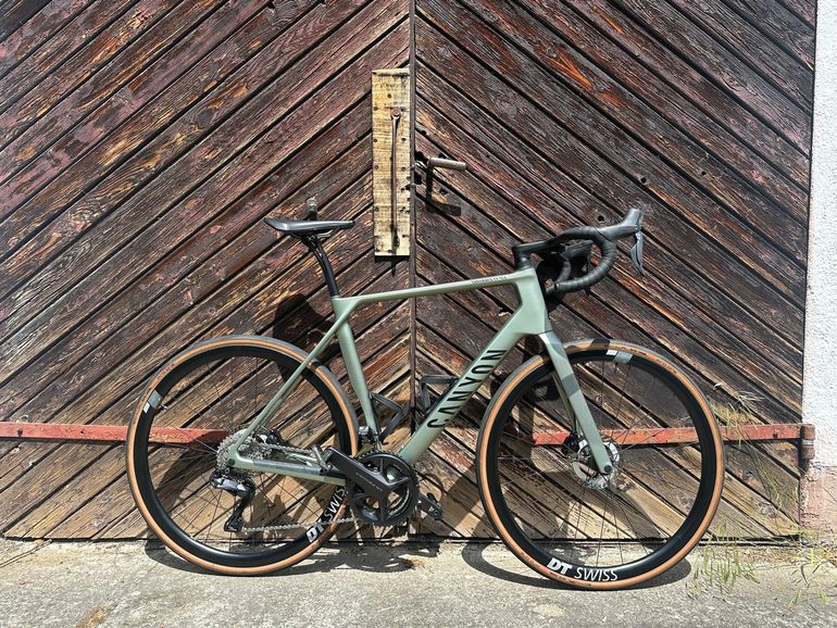 Used Canyon Endurace Shimano Ultegra Di2 2025 Road & Gravel, Green — image 1 of 7