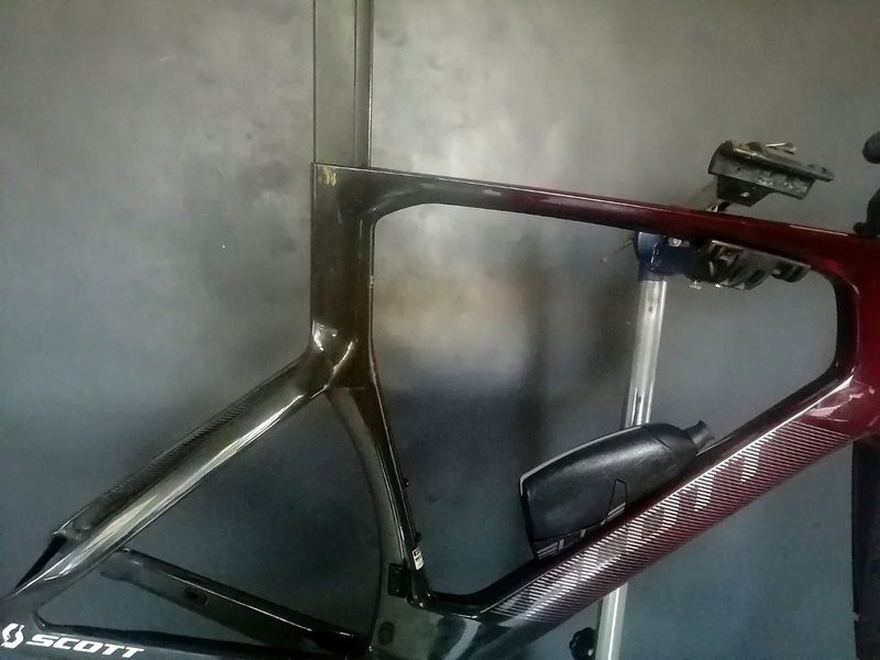 Used Scott Foil RC 30 2023 Frameset 2023 Road & Gravel, Red — image 2 of 6
