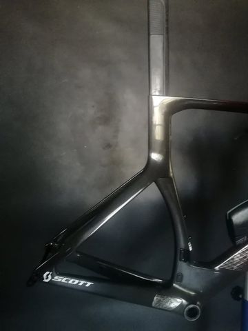 Used Scott Foil RC 30 2023 Frameset 2023 Road & Gravel, Red — image 3 of 6