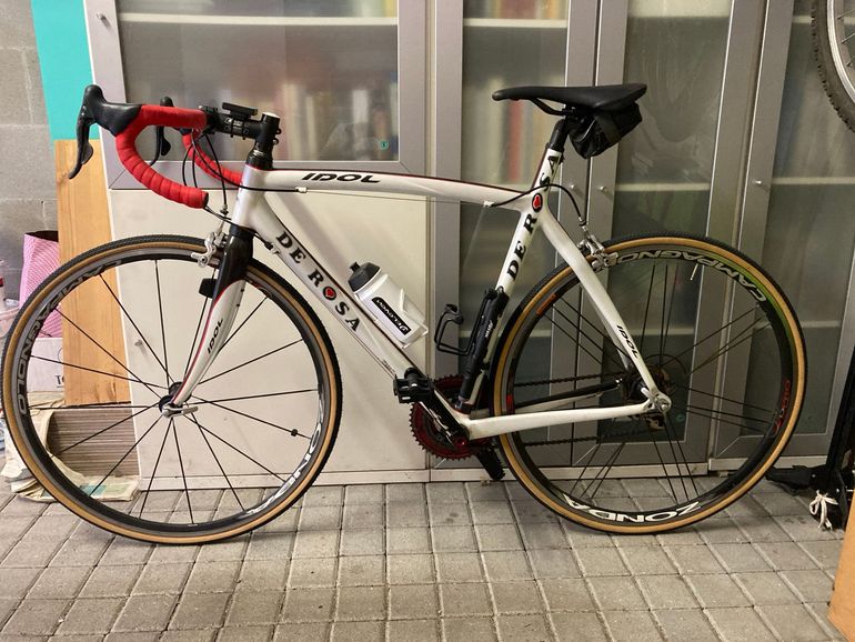Used De Rosa IDOL 105 Bike 2020 2020 Road & Gravel, White — image 2 of 8