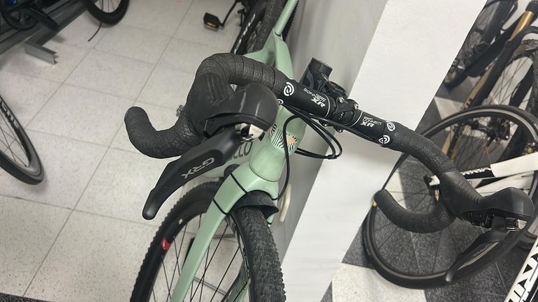 Used Pinarello Grevil GRX 2022 2022 Road & Gravel, Grün — image 2 of 6