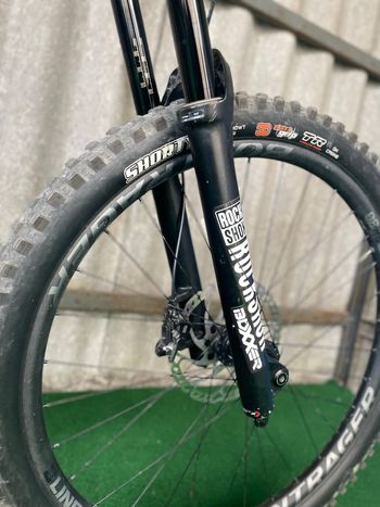 Used Trek Session 8 27.5 2019 2019 Mountainbike, Light Gray, 27.5 — image 15 of 19