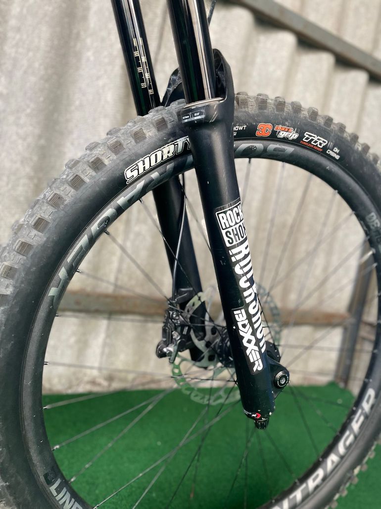 Used Trek Session 8 27.5 2019 2019 Mountainbike, Light Gray, 27.5 — image 15 of 19
