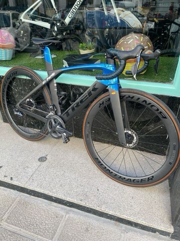 Gebrauchtes Trek Madone SL 7 2021 2021 Road & Gravel, Blau — Bild 6 von 9