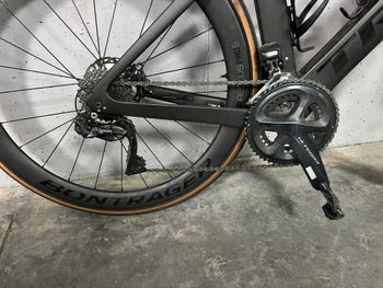Used Trek Madone SL 7 2021 2021 Road & Gravel, Blue — image 2 of 4