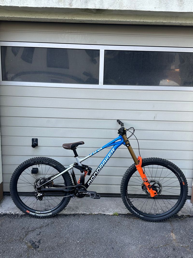 Použité Mondraker SUMMUM RR Mullet 2024 2024 MTB