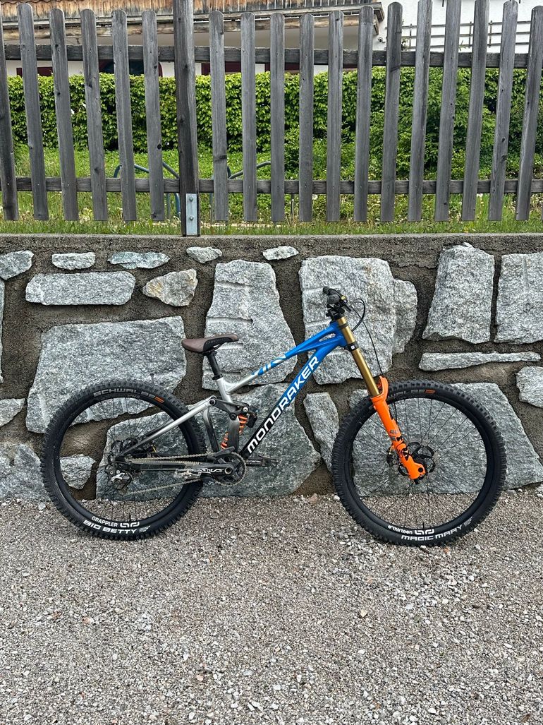 Used Mondraker SUMMUM RR Mullet 2024 2024 Mountainbike, Blue, 29, 27.5 — image 1 of 7