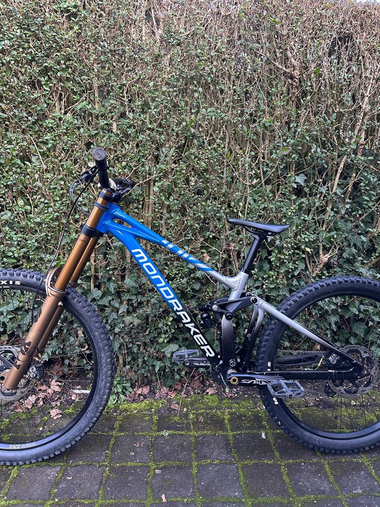 Used Mondraker SUMMUM RR Mullet 2024 2024 Mountainbike, Blue, 29, 27.5 — image 5 of 7
