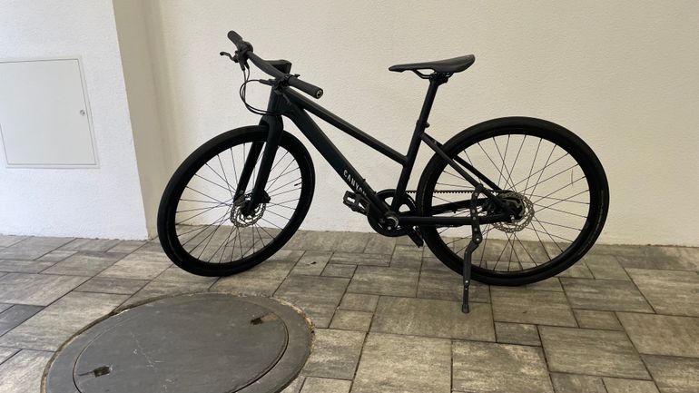 Used Canyon Commuter 5 WMN 2023 2023 Urban, Schwarz — image 2 of 14