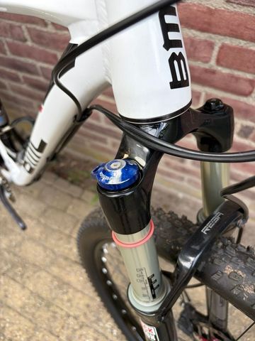 BMC Fourstroke FS03 29 2013 Mountainbike d'occasion — image 6 sur 12