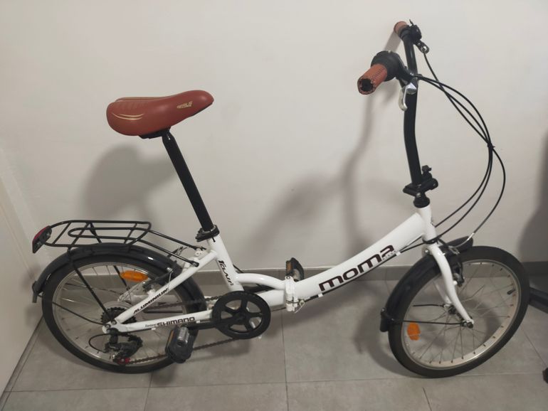 Used Moma Plegable First Class 2 Blanca 2023 Urban, White — image 1 of 3