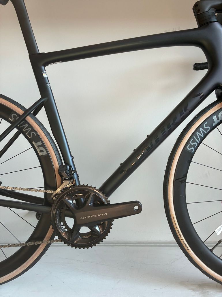 Used Specialized S-Works Tarmac SL8 - Shimano Dura-Ace Di2 2024 2024 Road & Gravel, Blue — image 5 of 9