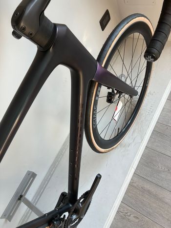 Used Specialized S-Works Tarmac SL8 - Shimano Dura-Ace Di2 2024 2024 Road & Gravel, Blue — image 9 of 9