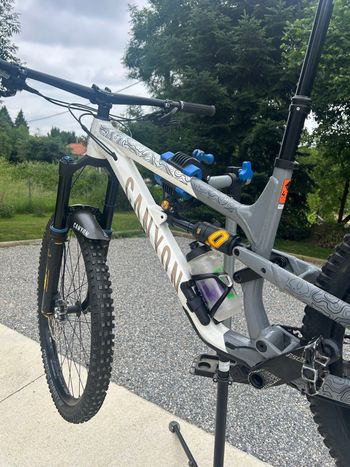 Used Canyon Spectral 27 FW 2024 2024 Mountainbike, White, 27.5 — image 3 of 7