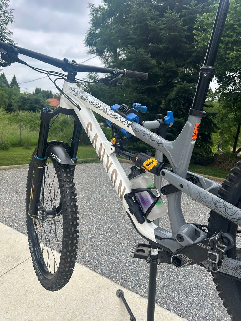 Used Canyon Spectral 27 FW 2024 2024 Mountainbike, White, 27.5 — image 3 of 7