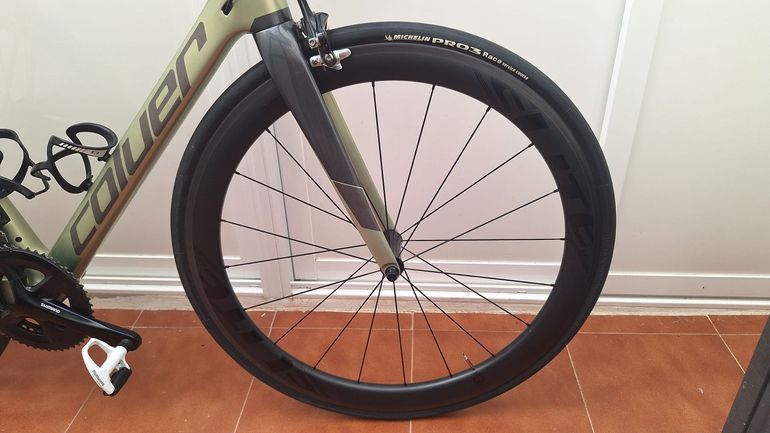 Used Coluer Invicta Shimano 105 2023 Road & Gravel, Verde — image 3 of 7