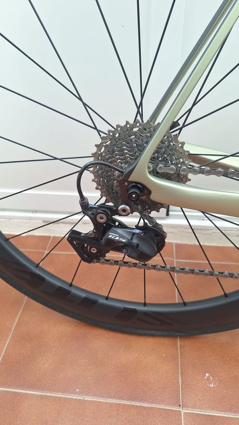 Used Coluer Invicta Shimano 105 2023 Road & Gravel, Verde — image 5 of 7