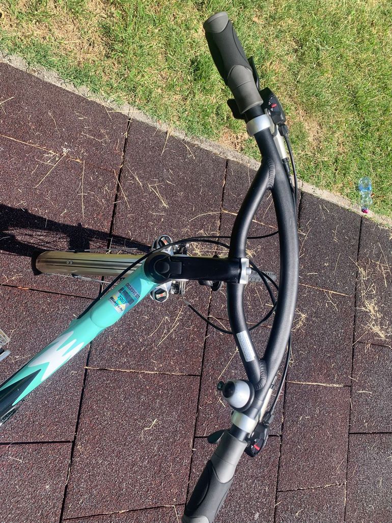 Used Bianchi Spillo Shimano Deore Urban, Green — image 27 of 30