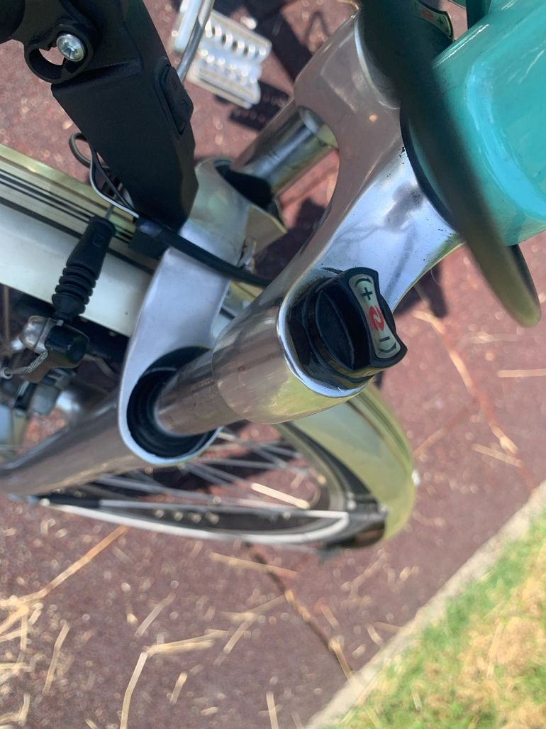 Used Bianchi Spillo Shimano Deore Urban, Green — image 12 of 30