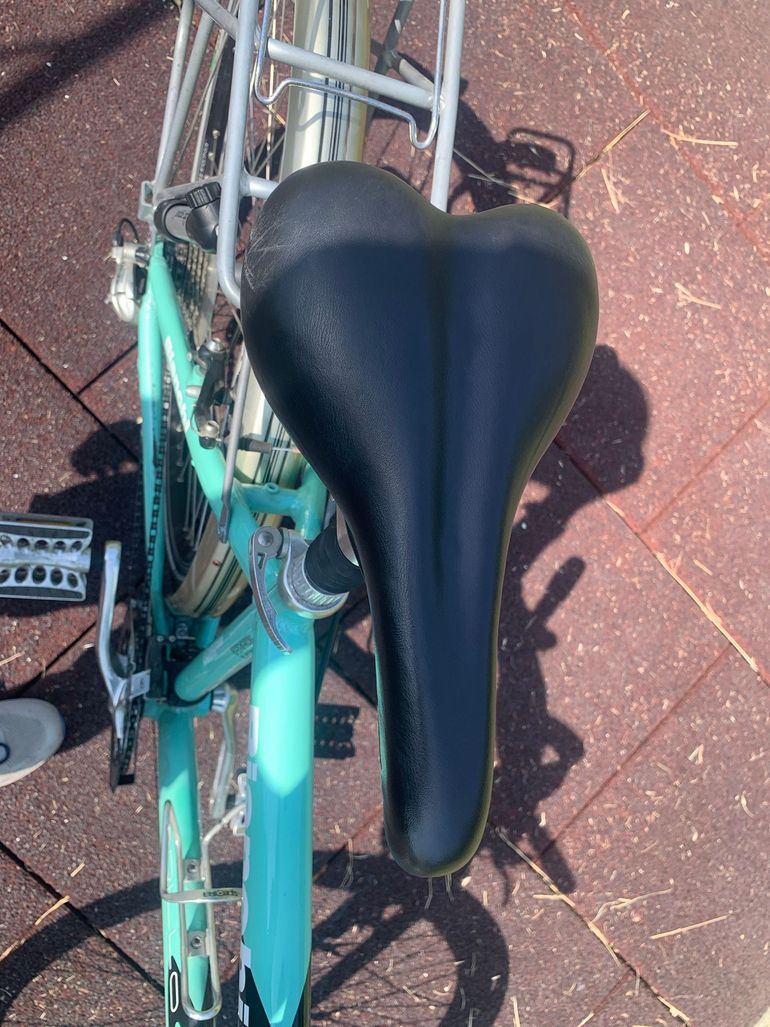 Used Bianchi Spillo Shimano Deore Urban, Green — image 7 of 30