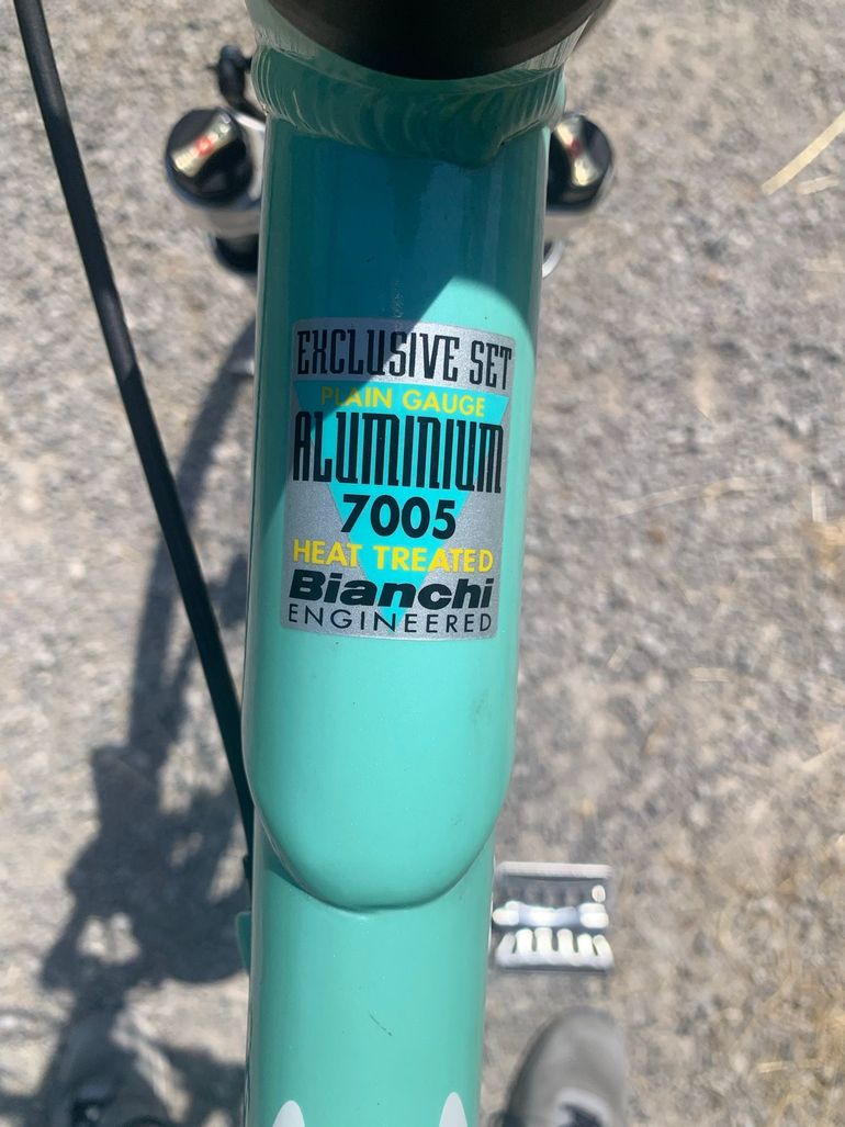Used Bianchi Spillo Shimano Deore Urban, Green — image 4 of 30
