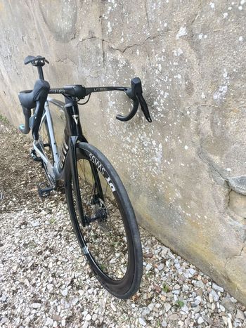 Used Giant Propel Advanced SL 0 2024 2024 Road & Gravel, Light Gray — image 7 of 8