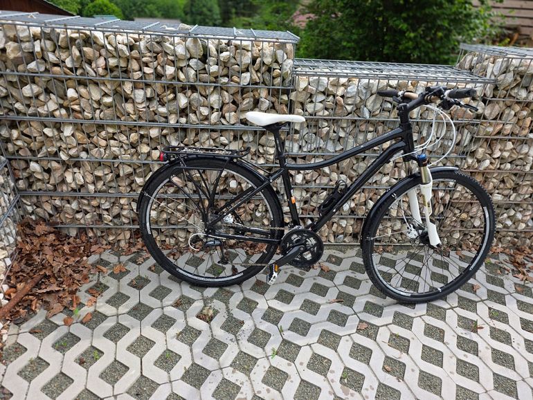 Used Trek Neko SL 2013 2013 Road & Gravel, Schwarz — image 1 of 10