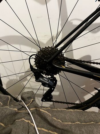Used Giant TCR Advanced 1 2020 2020 Road & Gravel, Black — image 7 of 8