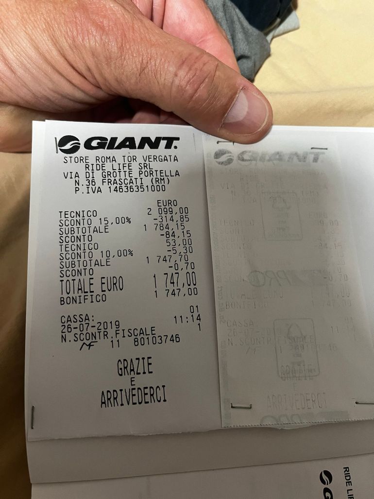 Used Giant TCR Advanced 1 2020 2020 Road & Gravel, Black — image 9 of 10