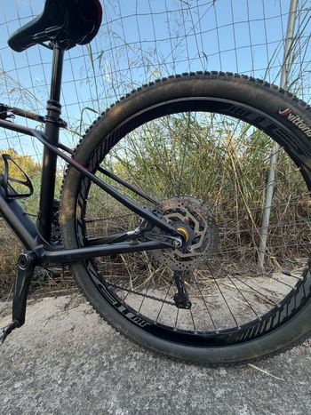 Used Canyon Canyon Custom Shimano SLX 2017 Mountainbike, Black — image 7 of 11