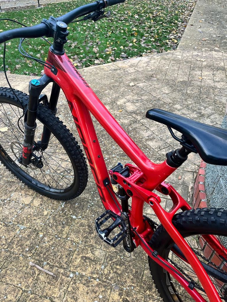 Used Norco Range C2 27.5 2019 2019 Mountainbike, Red, 27.5 — image 6 of 8