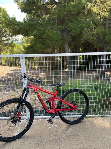 Used Norco Range C2 27.5 2019 2019 Mountainbike, Red, 27.5 — image 8 of 8