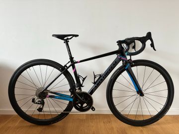 Použité Airstreeem Custom SRAM Red eTap 2016 Road & Gravel