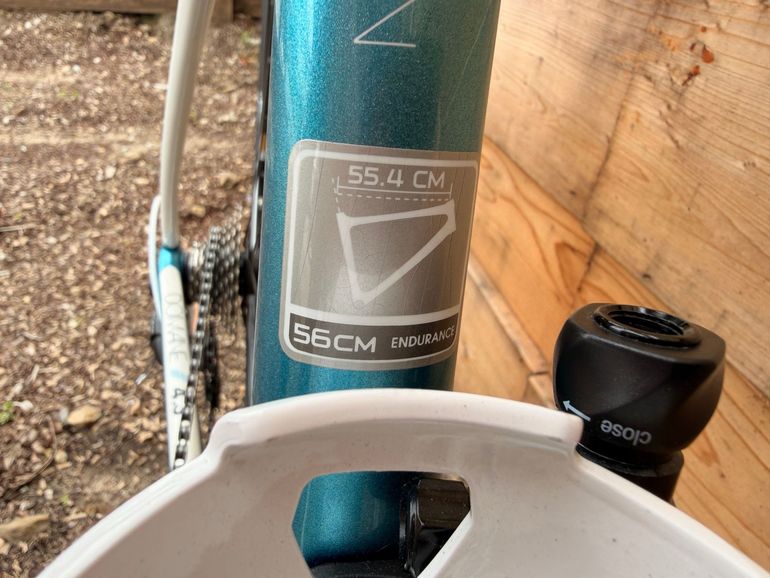 Used Trek Domane 4.3 Compact 2014 2014 Road & Gravel, Blue — image 16 of 24