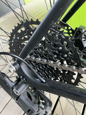 Used Trek FX Sport 4 2025 2025 Urban, Black — image 3 of 7