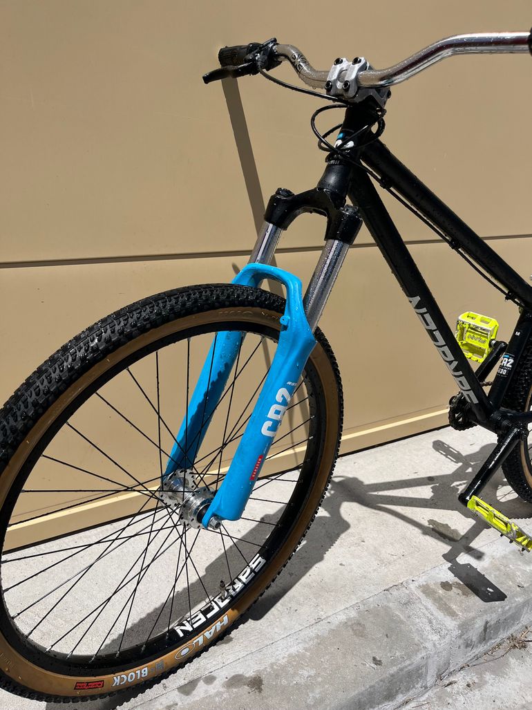 Used Saracen CR 2 AÑO 2018 2018 Mountainbike, Black — image 5 of 9