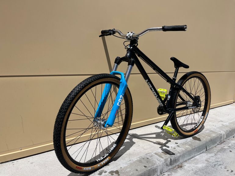 Used Saracen CR 2 AÑO 2018 2018 Mountainbike, Black — image 1 of 9
